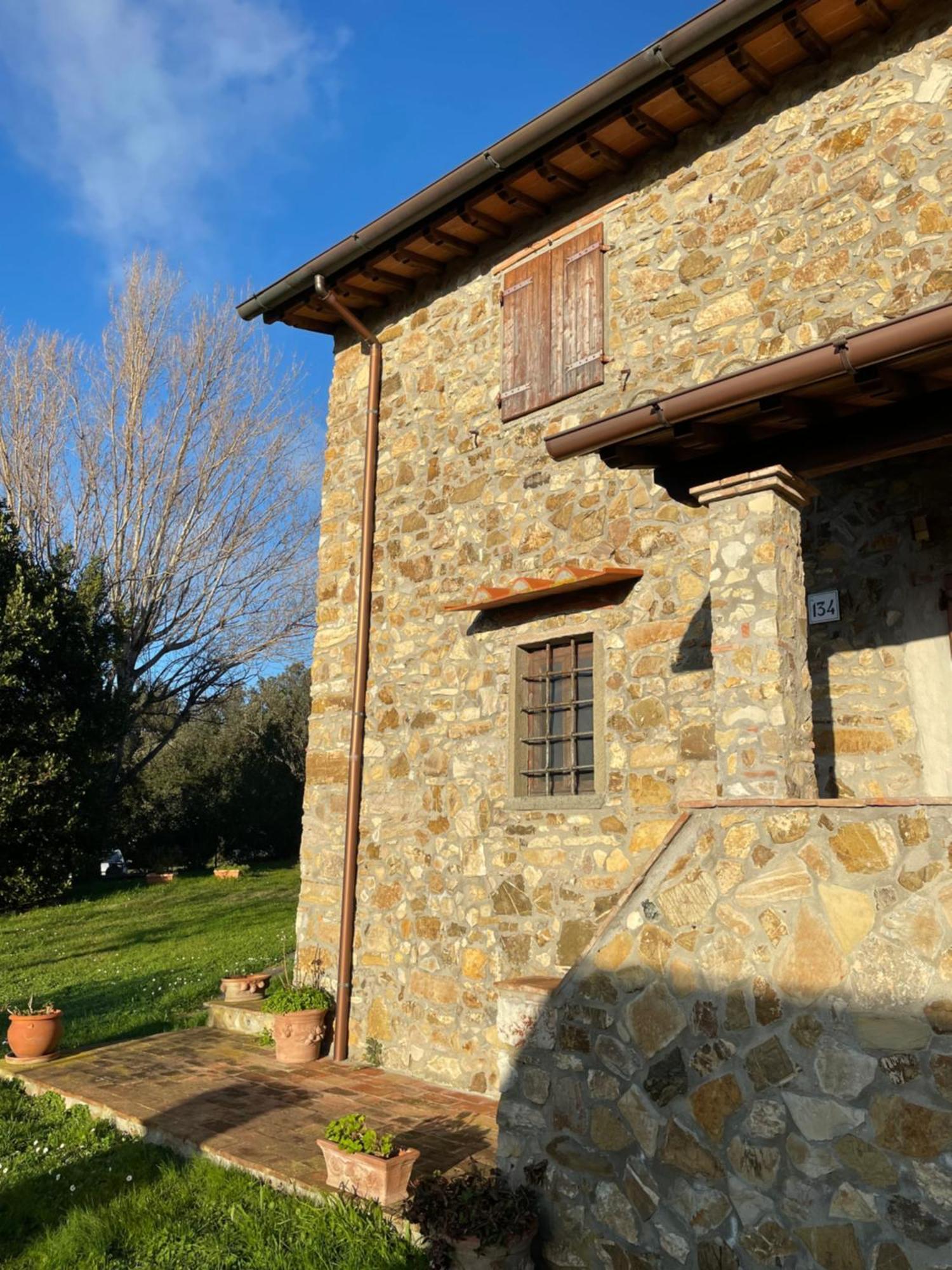 Antico Casale Il Fiorentino Montenero  Esterno foto